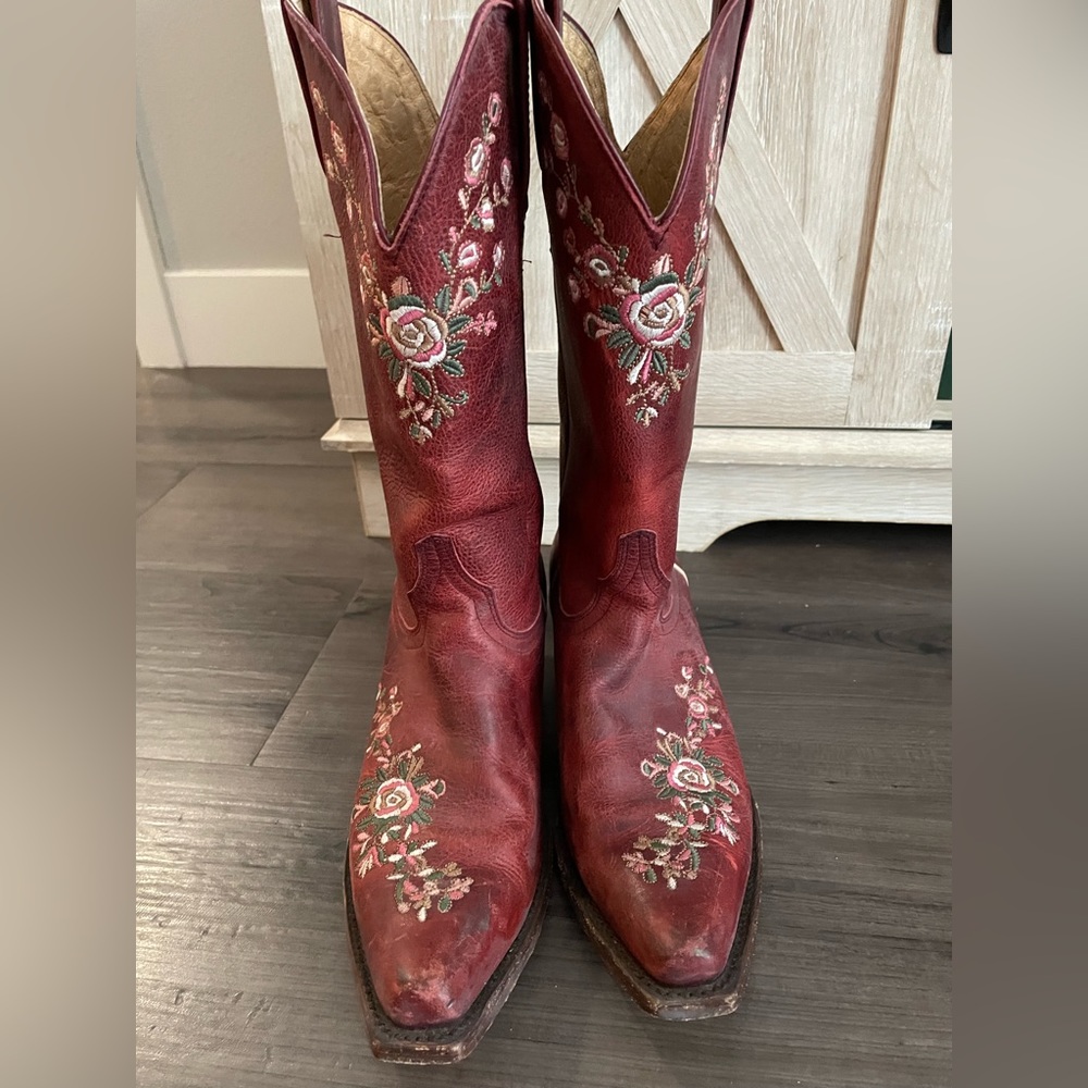 Red cowboy boots